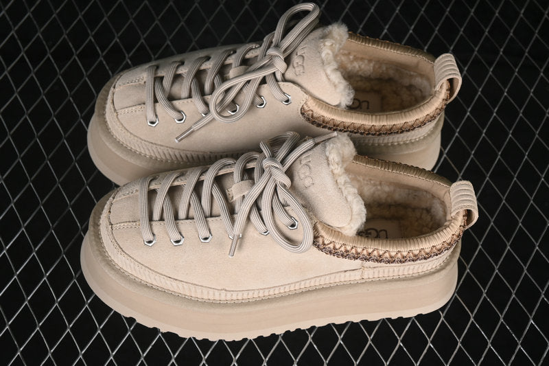 UGG Women's Heritage Lace-Up Slipper Sand Castle 1180361-SNDC